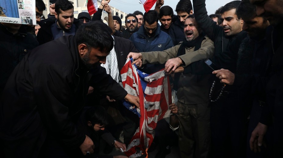 Irán sľubuje USA za zabitie Solejmáního pomstu. Podľa Trumpa ho mali zlikvidovať už dávno