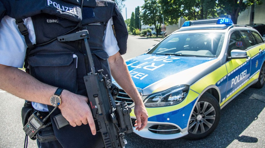 Poprava v bavorskom hostinci: Dvaja mŕtvi muži, dve postrelené ženy