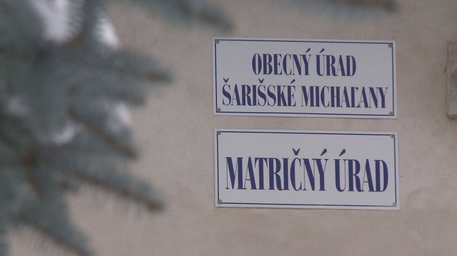 Účtovníčka posielala obecné peniaze veštici. V ďalšej dedine robila kontrolórku, peniaze mizli i tam