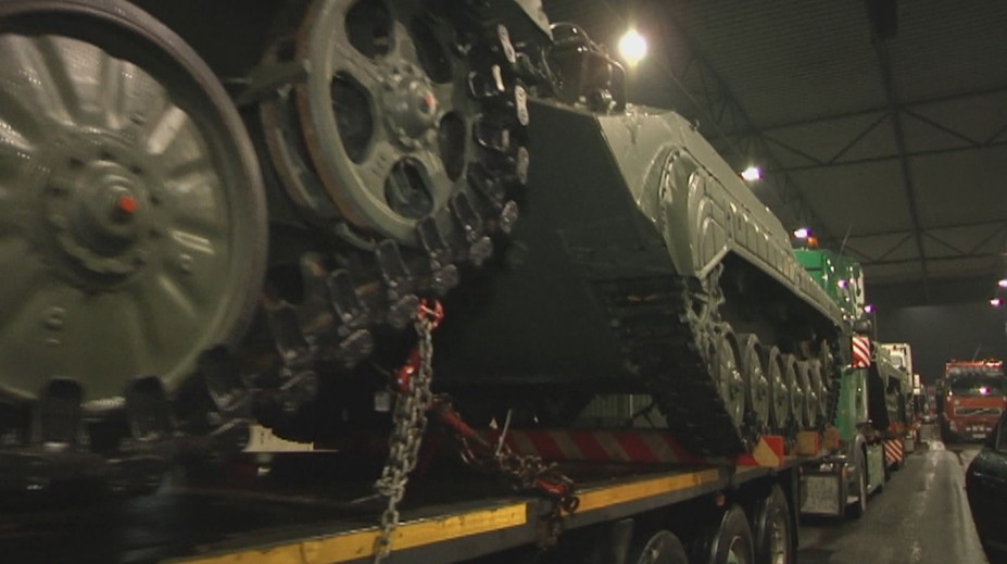 Cez Slovensko sa presúvala bojová technika, ministerstvo obrany o tom nevedelo