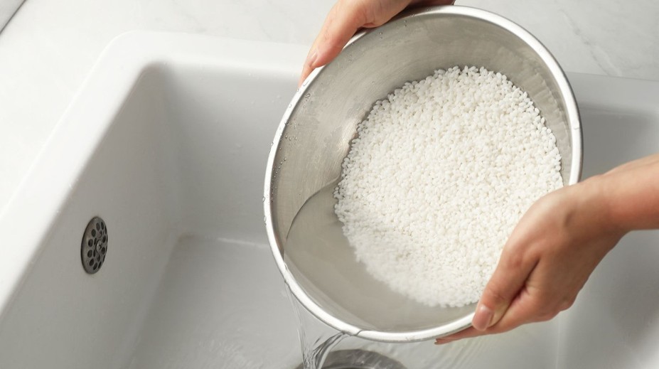 Má sa ryža preplachovať? Rozhoduje druh aj spôsob varenia