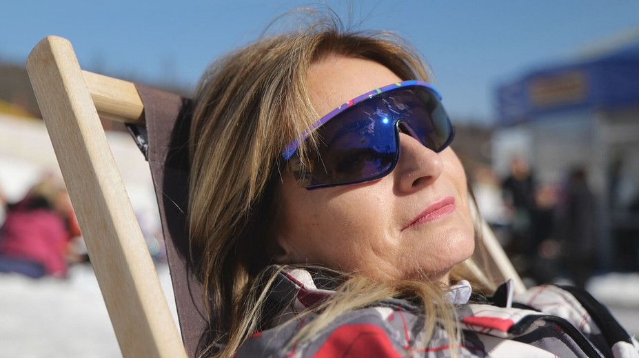 Zima sa rozlúčila vo veľkom. Slnečné lúče vyhnali Slovákov von