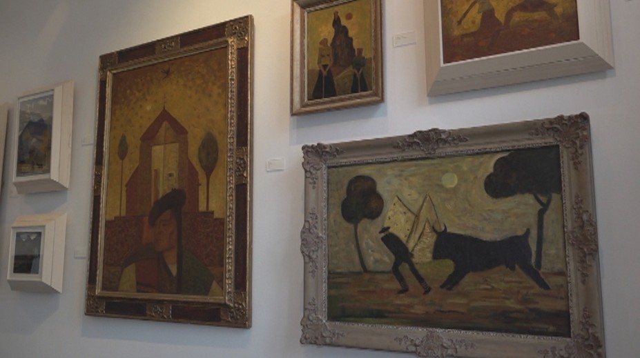 Nová expozícia v Trenčíne vyvolala vlnu kritiky. Dôvodom sú čudné rámy