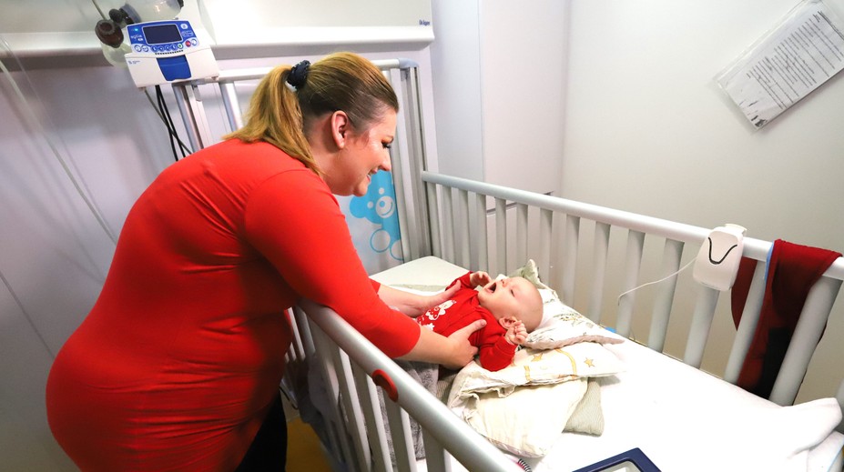 Takmer rok bojovalo o život. Bábätko s vážnym ochorením srdca prežilo vďaka transplantácii