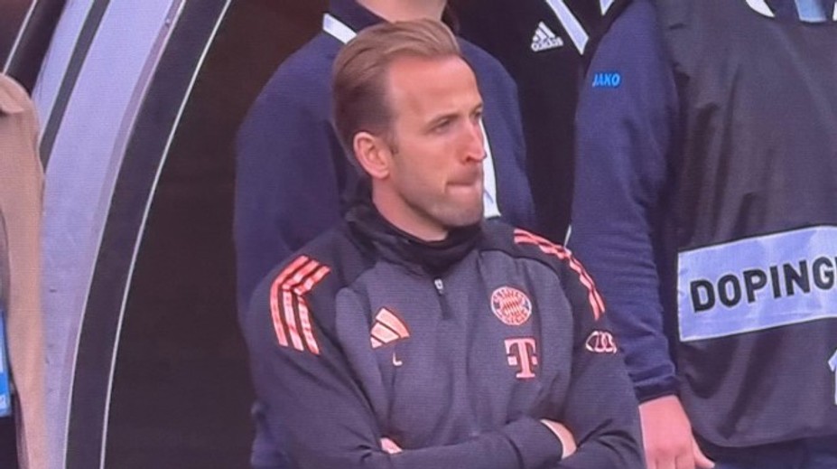 VIDEO: Smoliar Kane hitom internetu. Kariérne čakanie na trofej takmer skončilo, v 95. minúte vesmír rozhodol inak