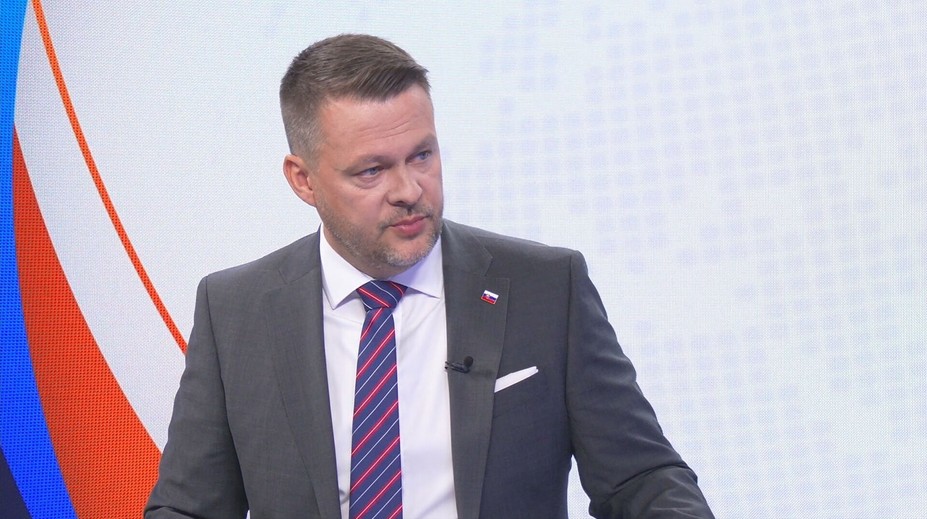 Trináste dôchodky by sa mali obmedziť, vyhlásil Migaľ v politickej debate TN live