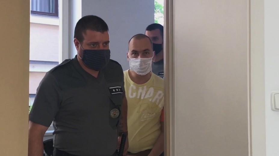 Štefan zabil milenku Líviu (†51) skrutkovačom. Časť tela skryl v igelite, trup pod schodmi