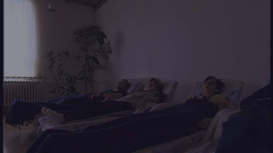 Netradičná terapia tmou: V úplnej temnote strávil 50 dní