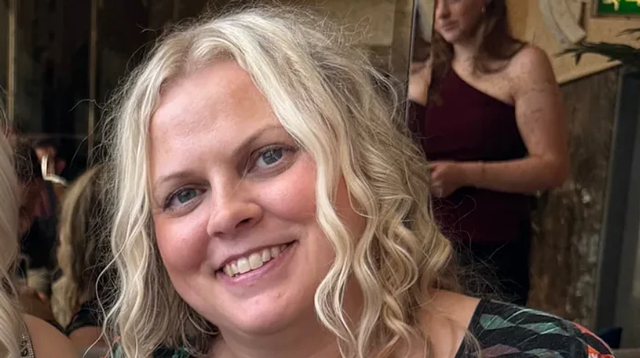 Dcéra našla mamu (44) bezvládnu na gauči. Lekári jej zlyhanie pečene spojili s populárnym doplnkom