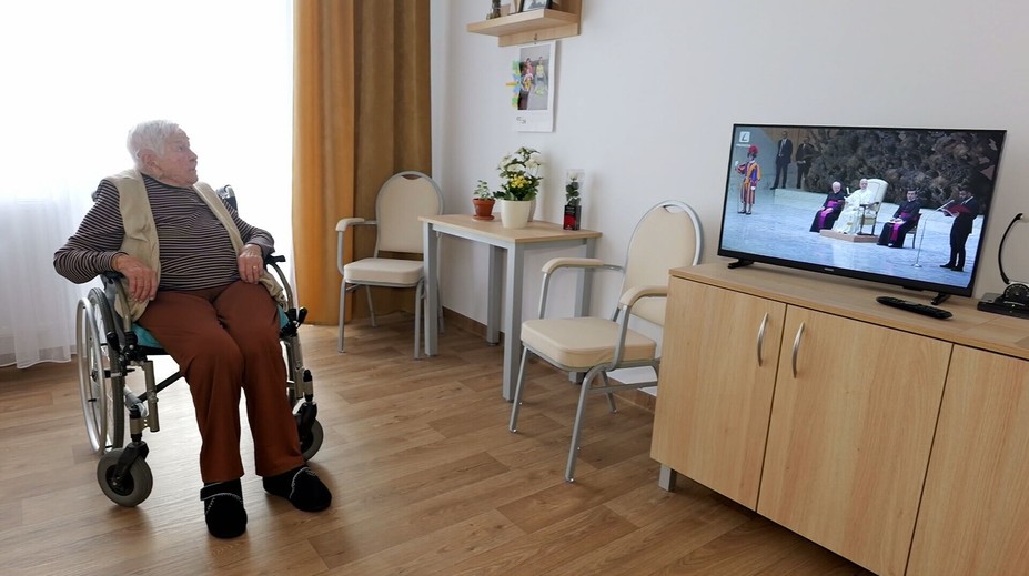 Počas požiaru stratila úplne všetko. Takmer 100-ročná Anna sa ako jediná dožila zrekonštruovaného domova dôchodcov