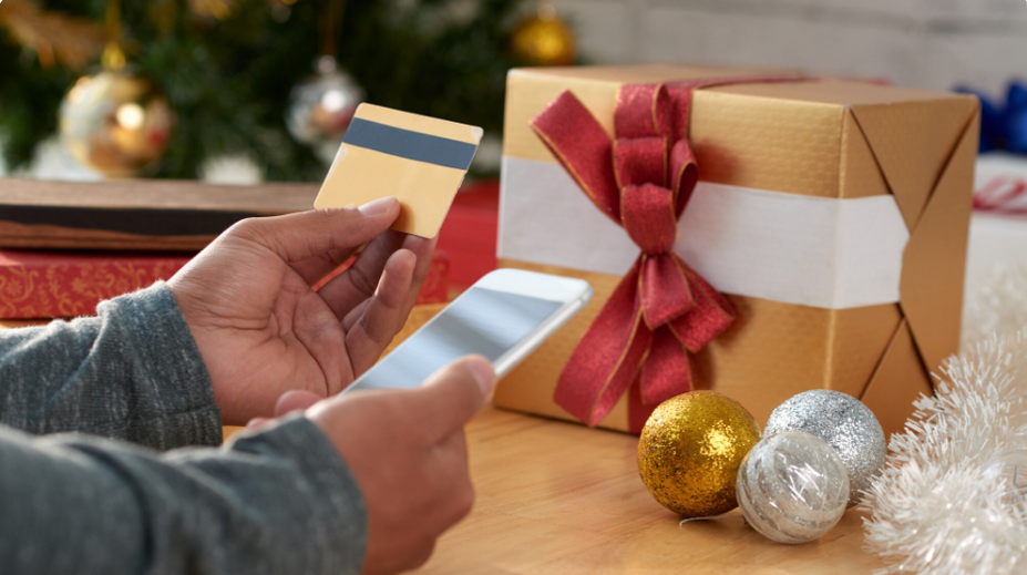 Vianočné úvery môžu byť pasca: Odborník vysvetľuje, čo Slováci najčastejšie robia zle