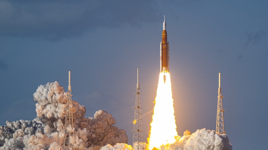 VIDEO: Zábery, pri ktorých sme prestali dýchať. Kľúčové okamihy misie Artemis