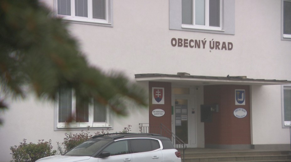 Stačila malá finta. V Bernolákove premenovali ulicu tak, aby si ľudia nemuseli meniť doklady