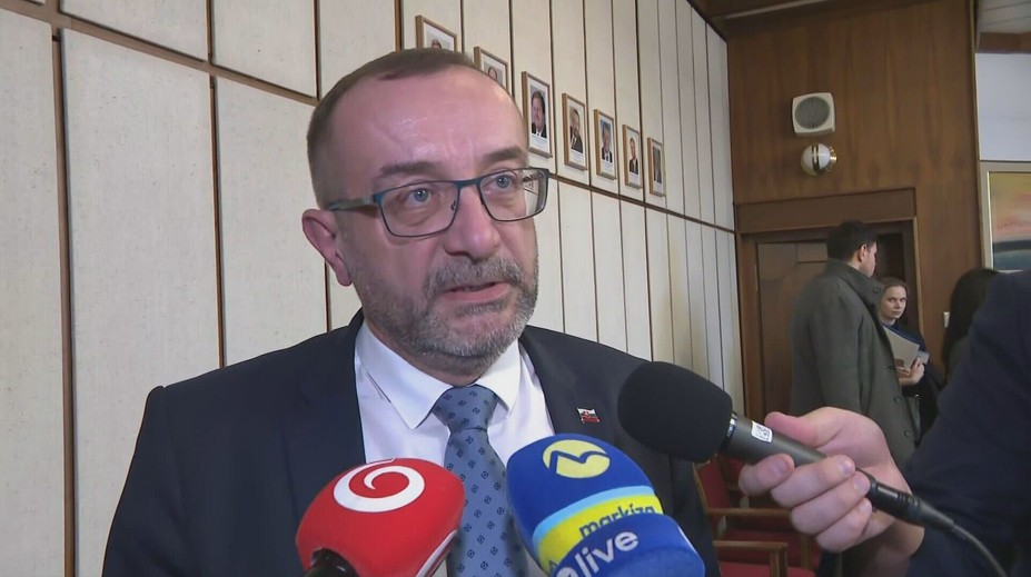 V Hlase pripúšťajú rekonštrukciu vlády. Chcú ukázať, že nie sú len radovým členom koalície