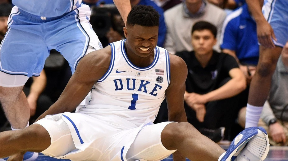 Kuriózne zranenie budúcej jednotky draftu NBA: Za všetko môže rozpadnutá teniska