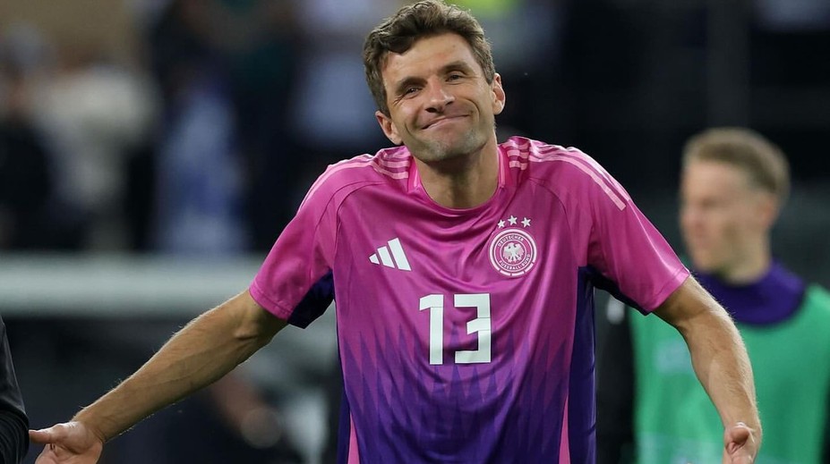 Legenda Bayernu má ďalší cenný kov. Thomas Müller získal olympijské zlato, a to hry sleduje z Mníchova