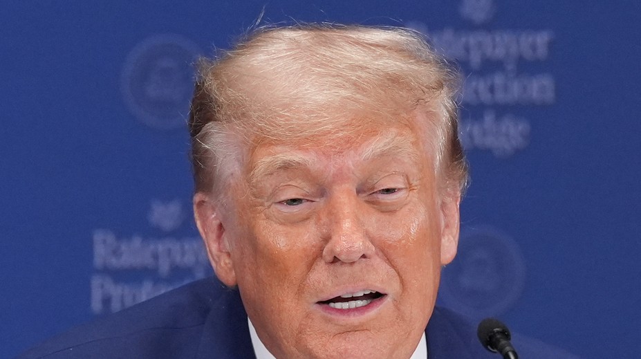 USA uvalia na Európsku úniu nové clá. Keď zistíte dôvod, budete krútiť hlavou