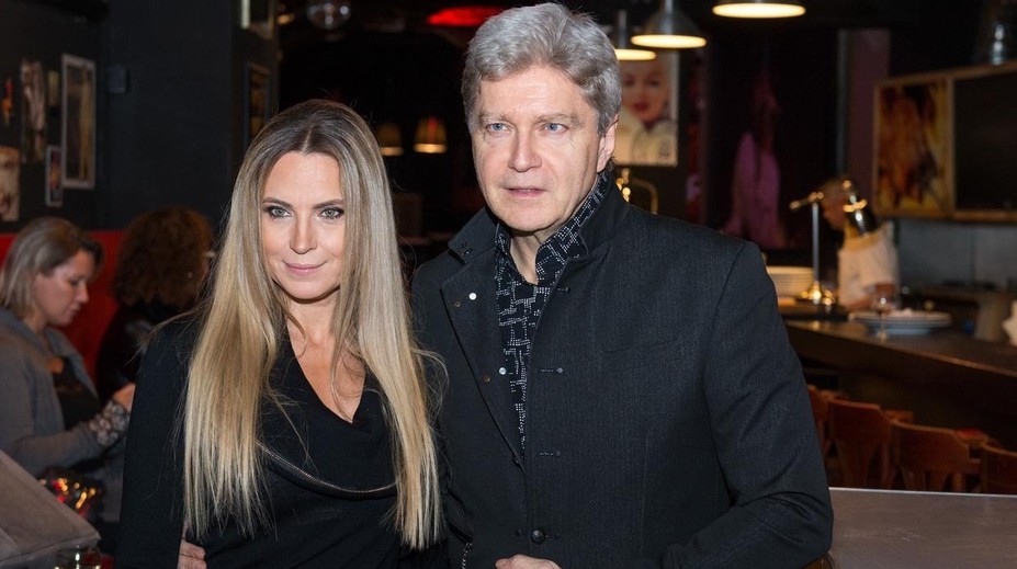 Erika a Števo sa tešia na dievčatko. Pri otázke na meno prišlo prekvapenie