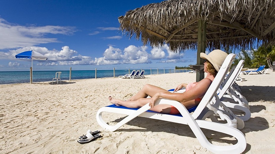 Viac míňajú a vyhľadávajú hotely bez detí. Slováci menia dovolenkové zvyky