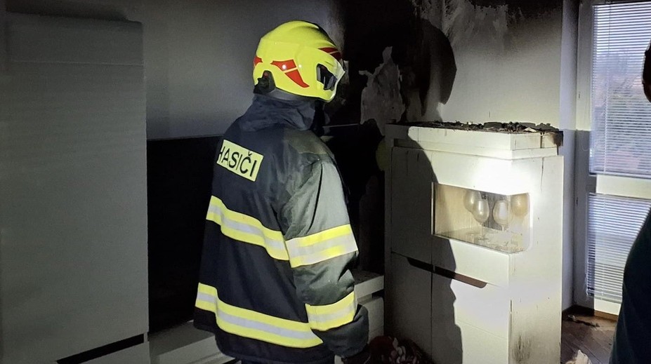 Tretia adventná nedeľa sa takmer skončila tragédiou. Horieť začala vec, ktorú má doma v týchto dňoch väčšina ľudí