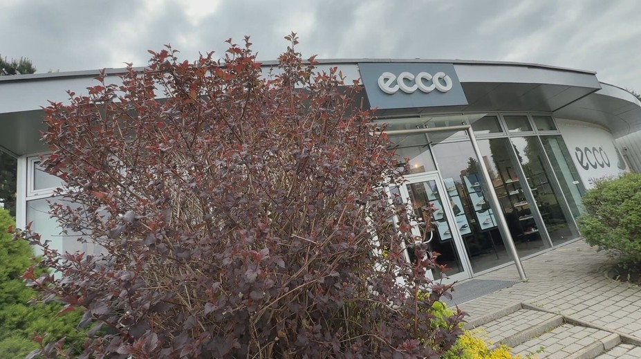 Situácia v Martine sa dramatizuje. Pracovníci výrobcu obuvi sú nespokojní s podmienkami, za akých majú skončiť