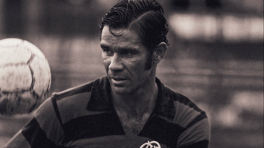 Vo veku 86 rokov zomrel legendárny brazílsky futbalista a majster sveta