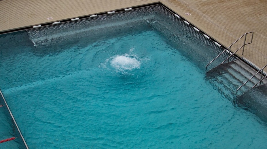 Hromadná otrava chlórom v maďarských kúpeľoch. Najhoršie dopadol dvojročný chlapec