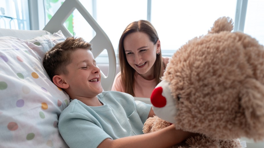 Na Slovensku vznikne prvý Ronald McDonald House. Jeho výstavbu môžete podporiť aj vy kúpou samolepky ručičky
