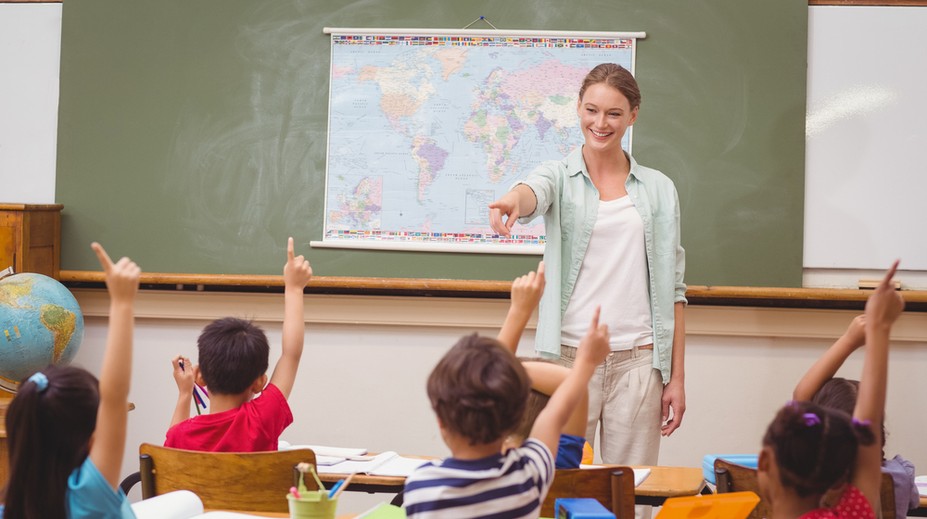 Svetový deň učiteľov: Mladý komik im vzdáva úctu s humorom