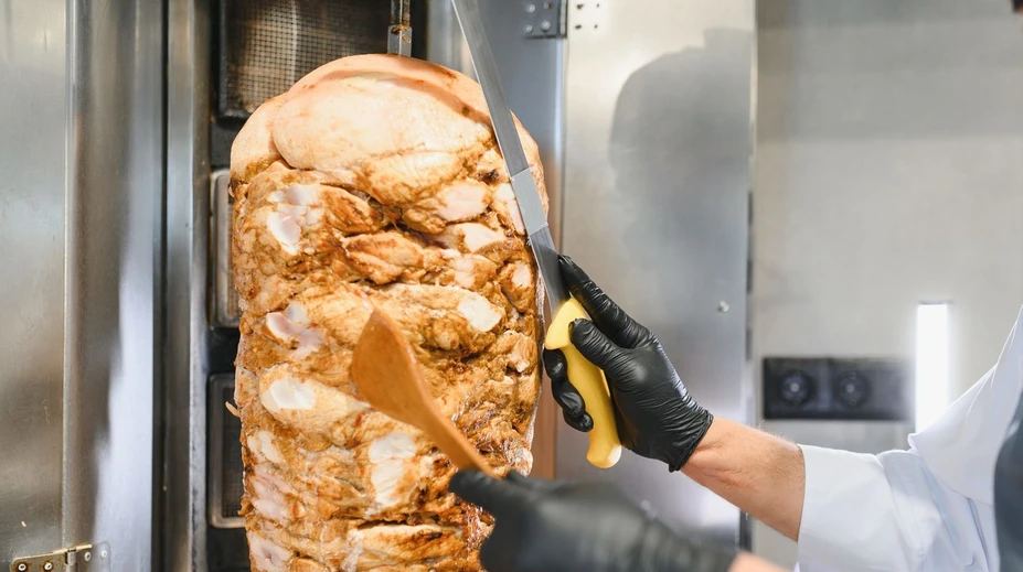 V poľskom mäsovom výrobku našli nebezpečnú salmonelu. Produkt bol určený aj pre Slovensko