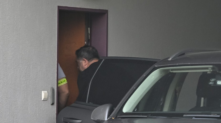 Advokát František Polák zostáva stíhaný na slobode. Rozhodol o tom Najvyšší súd