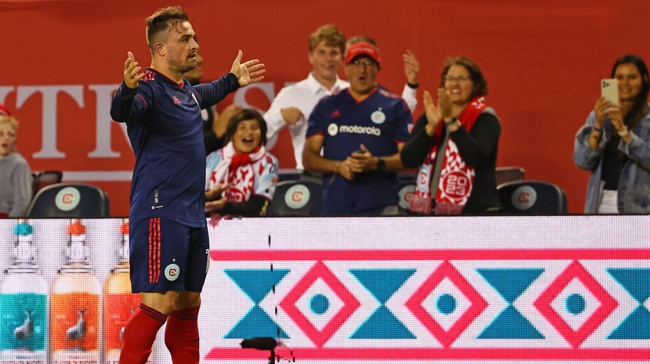 Frajer na záver: Shaqiri ako umelec. Vychutnajte si jeho majstrovskú trefu