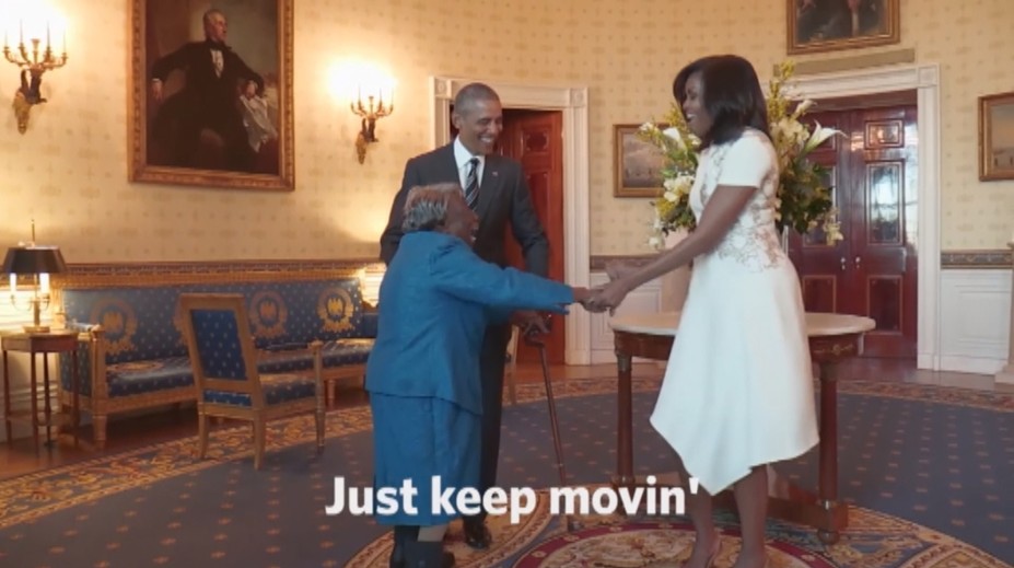 Energiu budete tejto 106-ročnej pani závidieť. Roztancovala Obamovcov