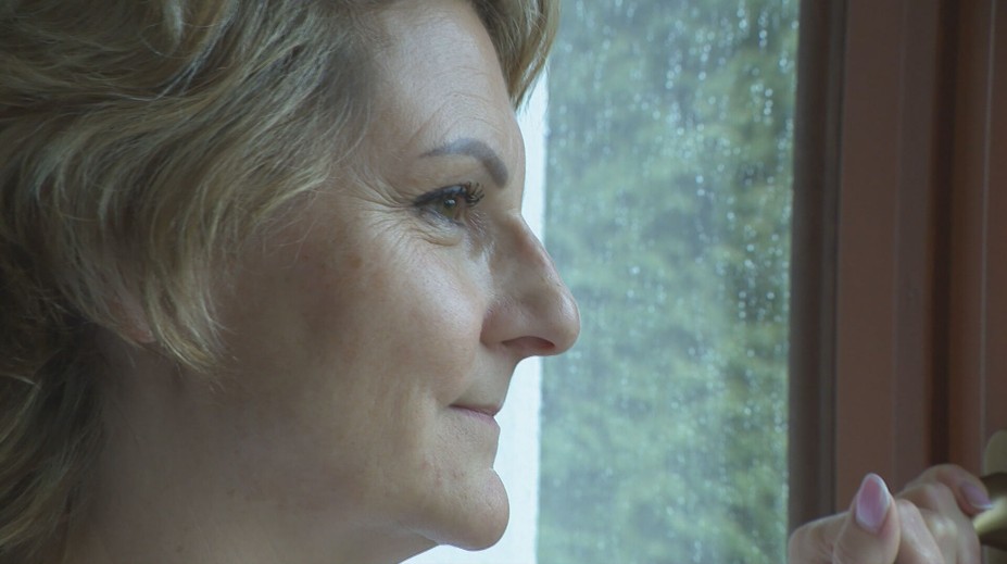 Diana bojuje s vážnou chorobou. Keď jej poisťovňa odmietla preplatiť liečbu, zachránili ju neznámi ľudia