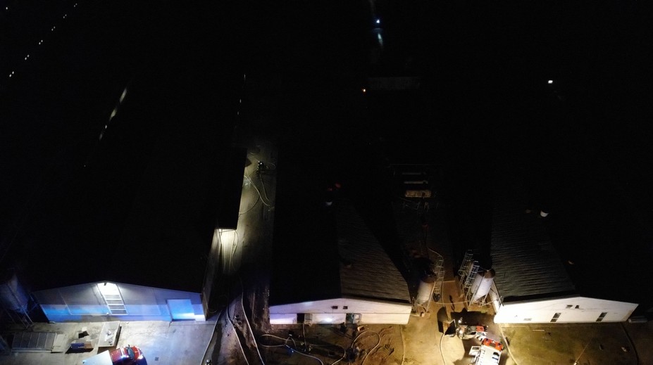 Ohnivé peklo na farme pri Modre: Pri požiari zahynuli stovky zvierat, mnohé sa udusili