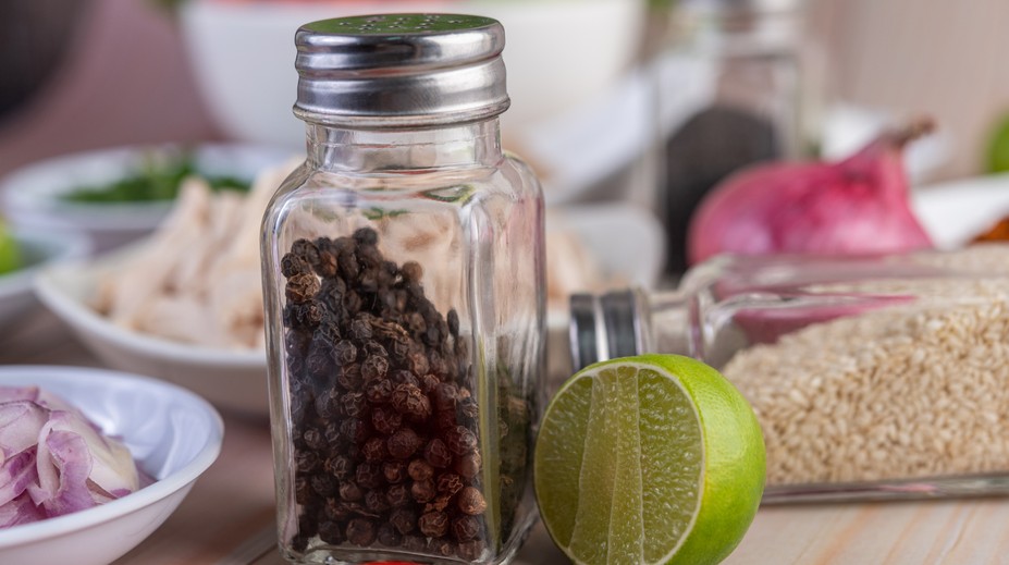 Málo ľudí tuší, čo všetko dokáže: Toto korenie pomôže pri upratovaní, nádche aj v boji proti moliam