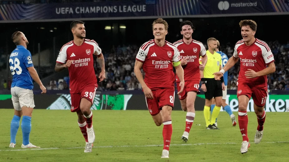 Lobotkov Neapol podľahol Arsenalu, Hanckove Atlético padlo na Anfielde. Zo Slovákov v Lige majstrov víťazne len Sauer