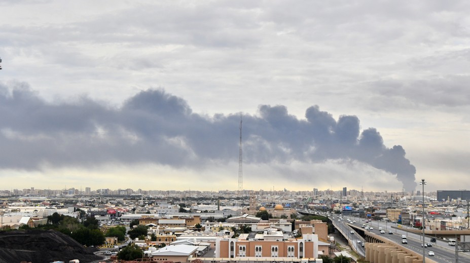 Dronový útok spôsobil požiar na medzinárodnom letisku v Kuvajte