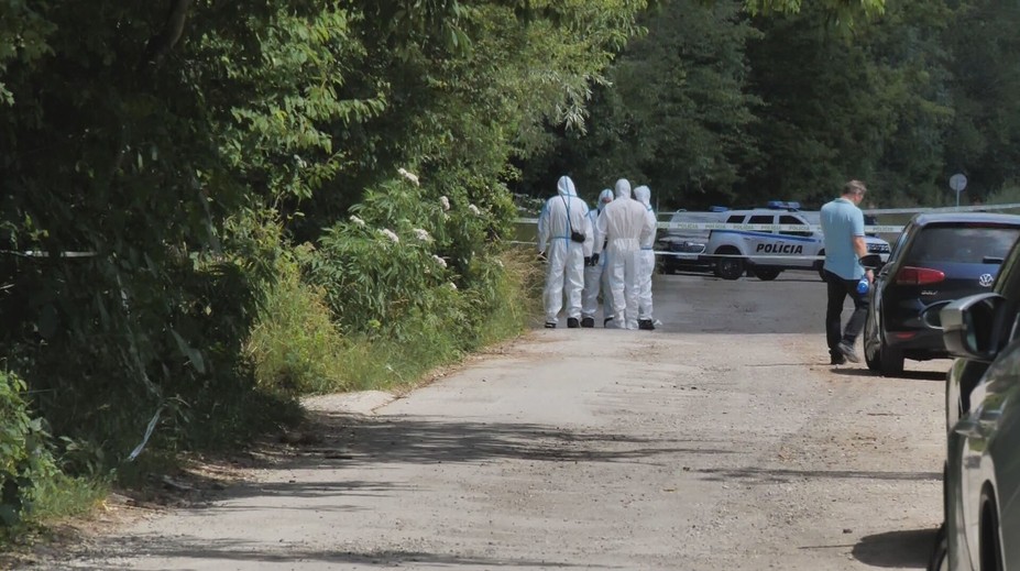 Muž, ktorý mačetou zabil v Dubnici nad Váhom matku dvoch detí, sa chcel priamo v cele obesiť