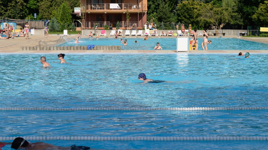 Cena za langoš v Nitre vás poriadne prekvapí. Kúpaliská otvárajú sezónu, vieme koľko zaplatíte