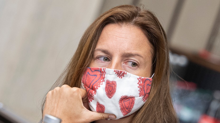 Ministerke kultúry Natálii Milanovej v minulosti radil Peter Tóth. Pomáhal jej s písaním blogov