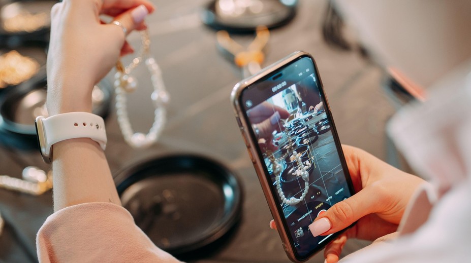 Finančná správa sa zameriava na influencerov.  Za tieto chyby hrozia pokuty
