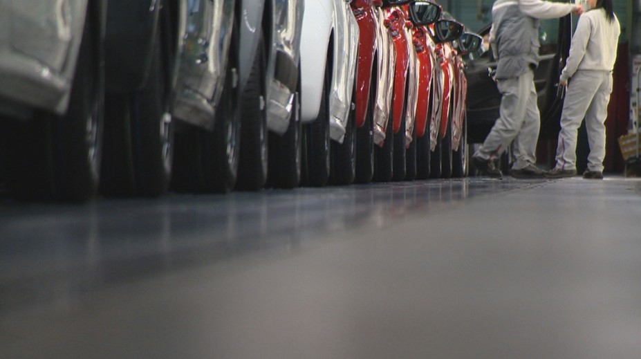 Nápad z dielne SNS mal zamestnancom naplniť peňaženky, firmy ho však nevyužívajú