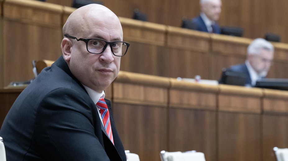 Projekt, ktorý budú splácať ešte naše deti. Vláda schválila zámer masívnej obnovy cestných mostov