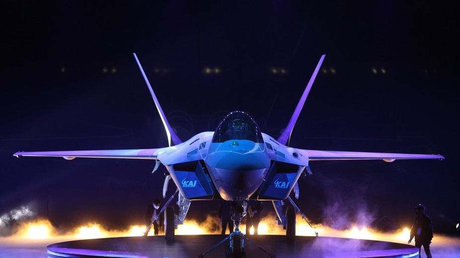 VIDEO: Tromfli aj tradičné letecké veľmoci. Nova stíhačka prepísala pravidla zbrojného priemyslu