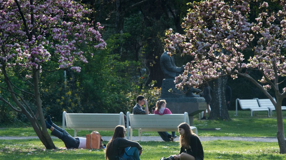 Prichádza letný čas: Noc zo soboty na nedeľu bude kratšia, hodinky si presunieme dopredu