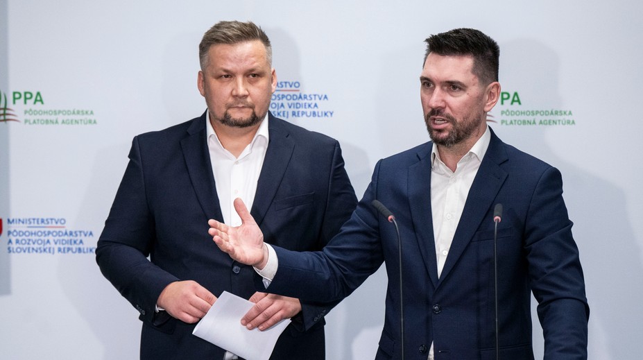 Tvrdá rana z Bruselu. Európska komisia odporúča odobrať akreditáciu Pôdohospodárskej platobnej agentúre