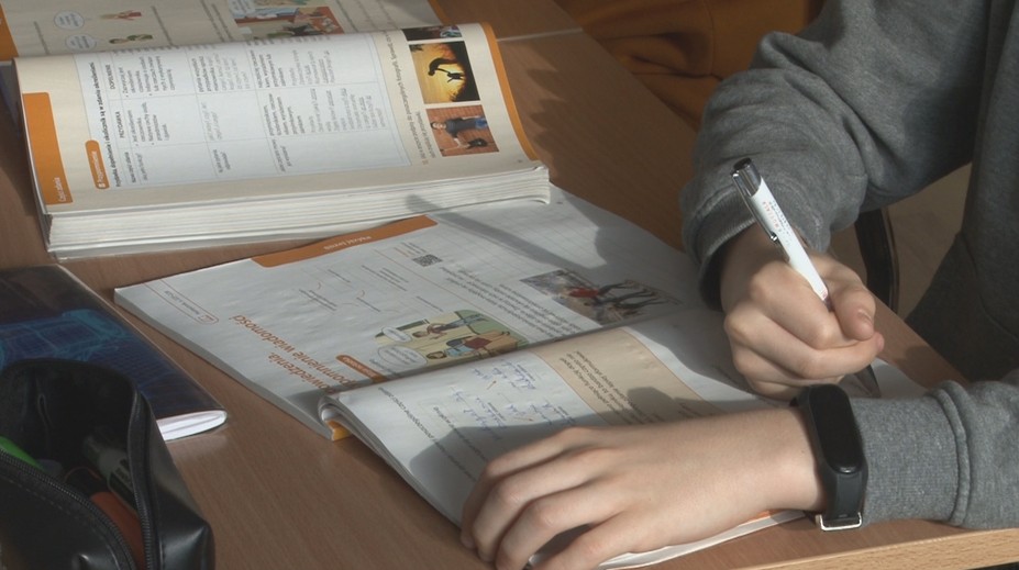 Poľskí žiaci už viac nebudú dostávať domáce úlohy. Učitelia na to majú rôzne názory