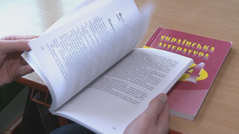 Niektoré ukrajinské detí čakajú na školu aj mesiace. Problémom sú preplnené triedy