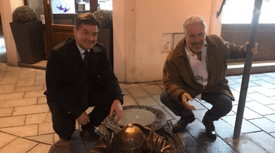 Lajčák sa osobne stretol s Epsteinom najmenej 25-krát. Jeden rok bol mimoriadne intenzívny